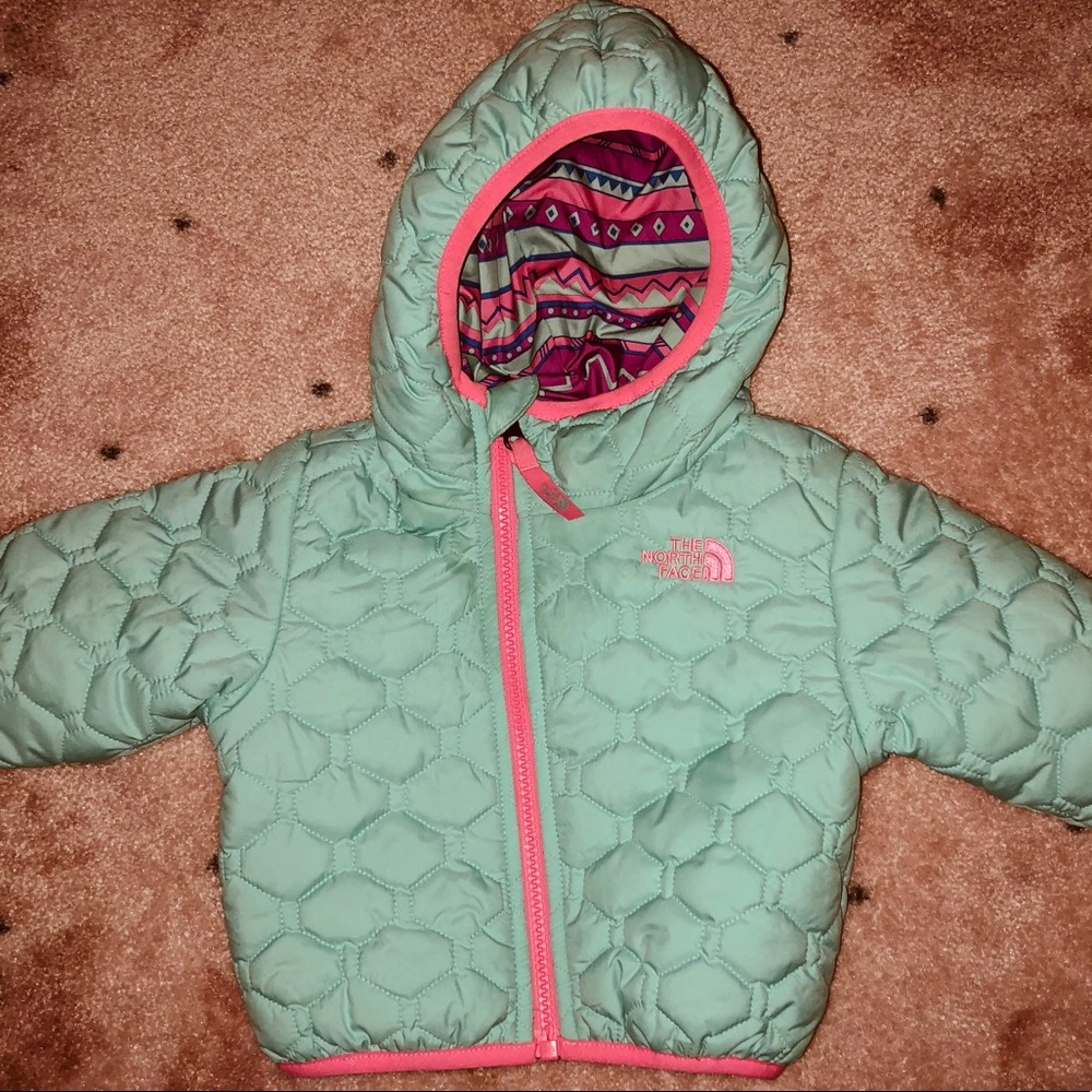 The north face- baby girl reversible jacket